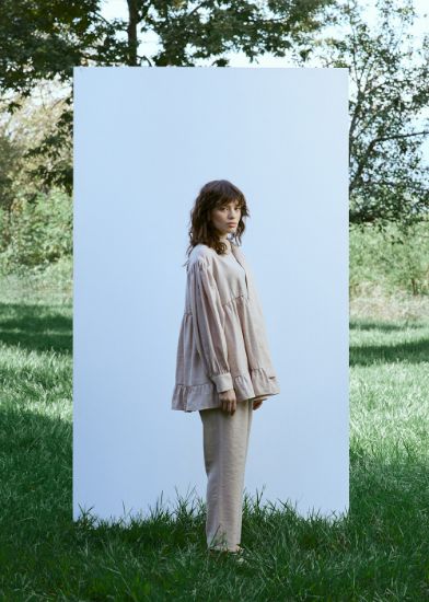 Büzgülü Yaka Detaylı Takım Bej resmi