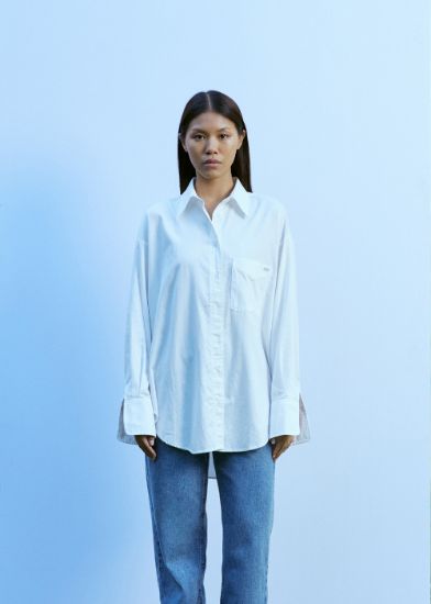 Cep Detaylı Gömlek Beyaz resmi