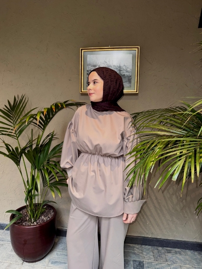 Büzgülü Beli Lastikli Takım Vizon resmi